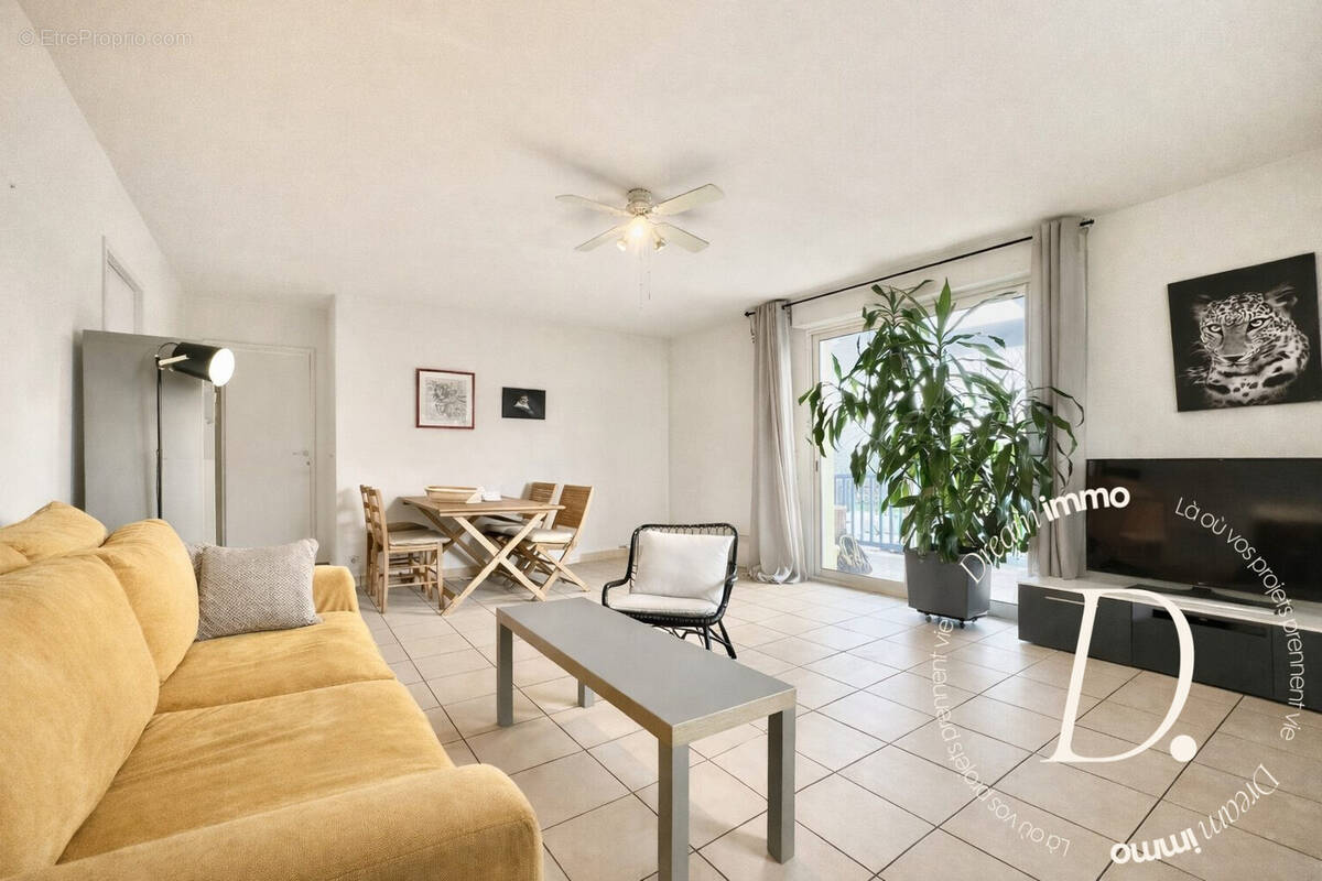 Appartement à SOUSTONS