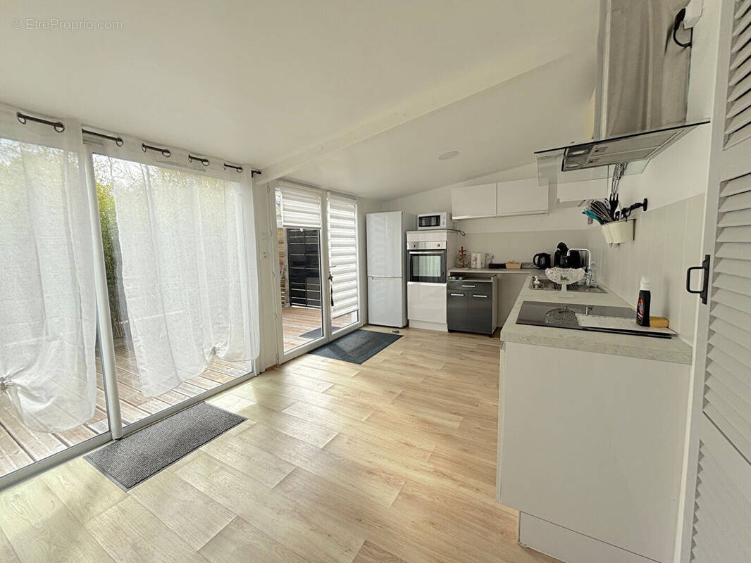 Maison à SAUJON