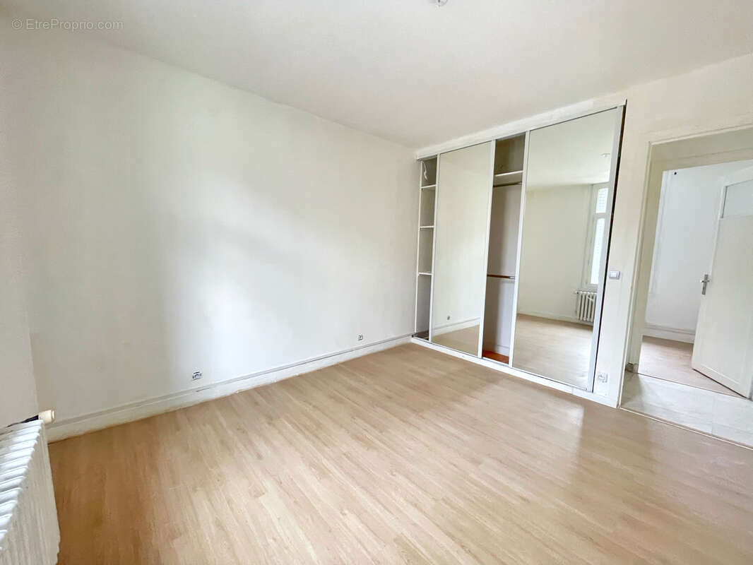 Appartement à OULLINS