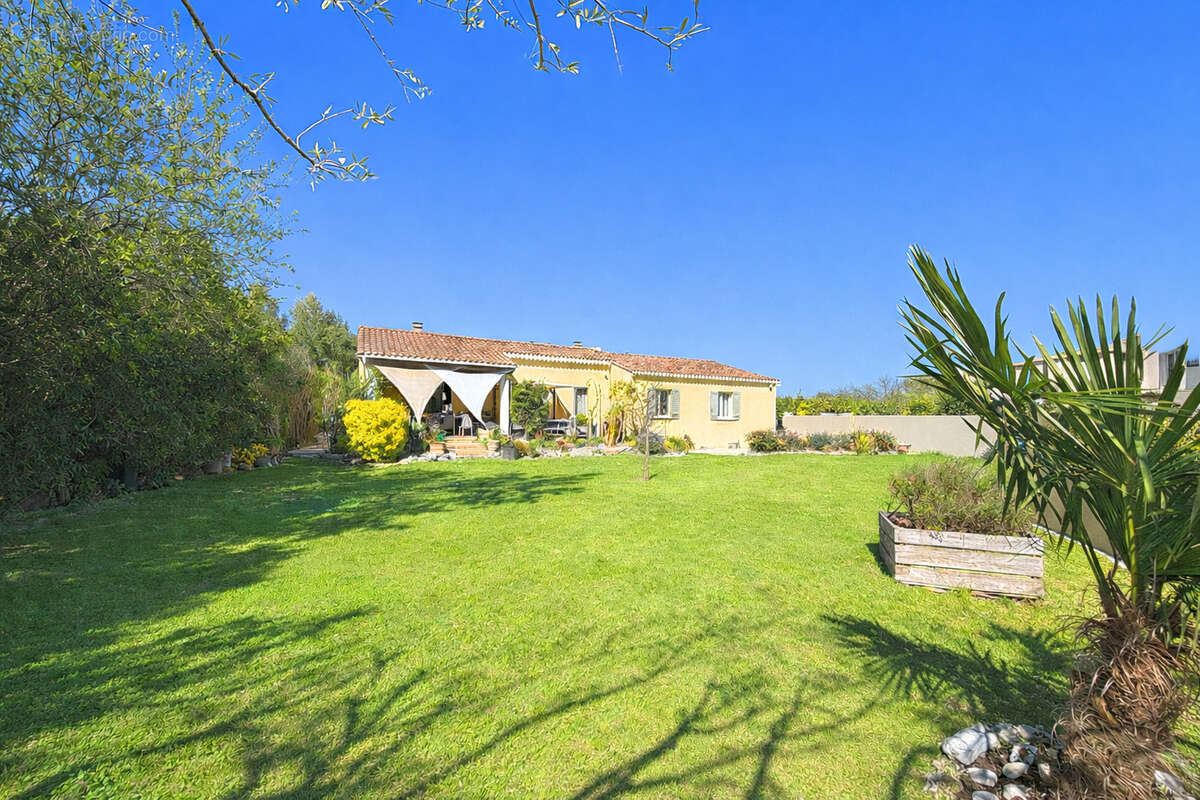 Maison à SAINT-MARCEL-LES-SAUZET