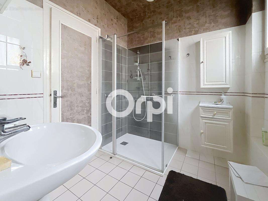 Maison à BRIVE-LA-GAILLARDE