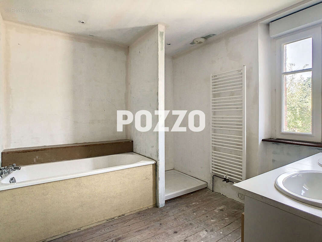 Maison à SAINT-SAMSON-DE-BONFOSSE