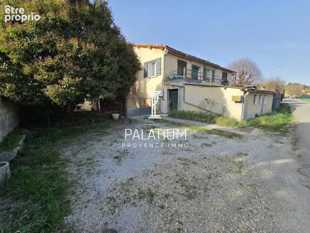 Ensemble immobilier – 2 maisons et terrain constructible sur 2 000 m², Mallemoisson - photo 2
