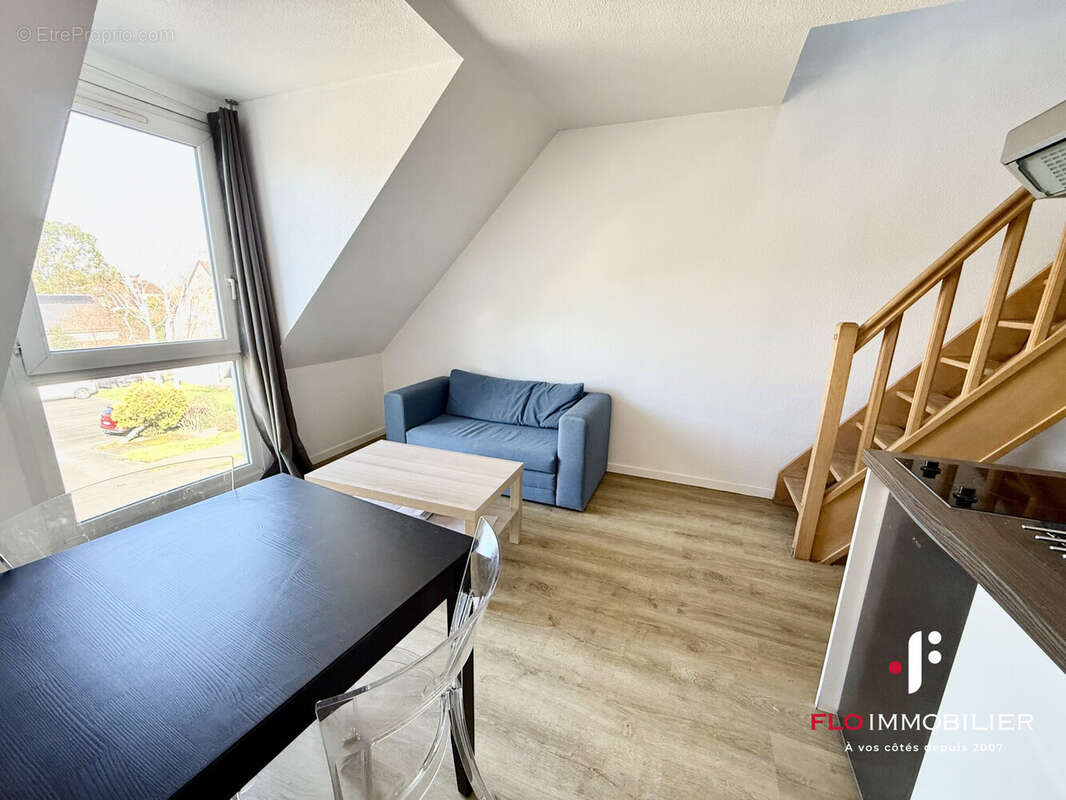Appartement à HEROUVILLE-SAINT-CLAIR