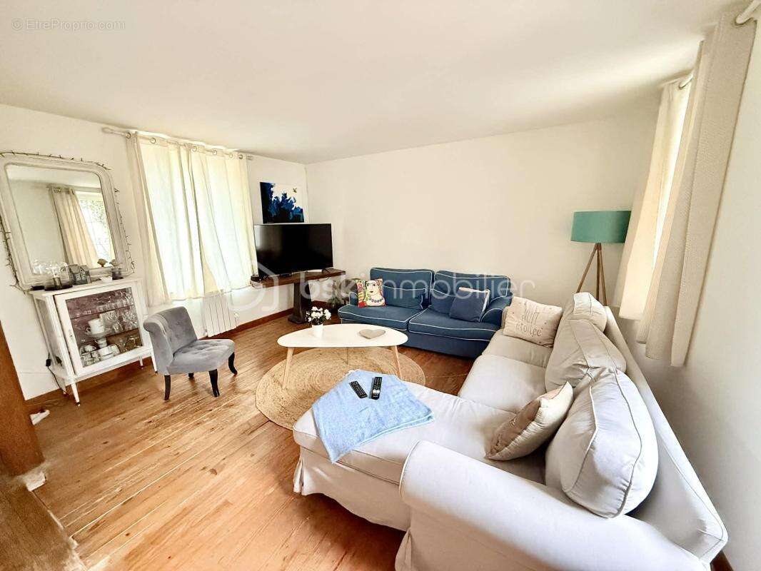 Maison à AMBLAINVILLE