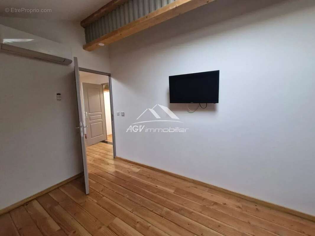 Maison à SAINT-FLORENT-SUR-AUZONNET