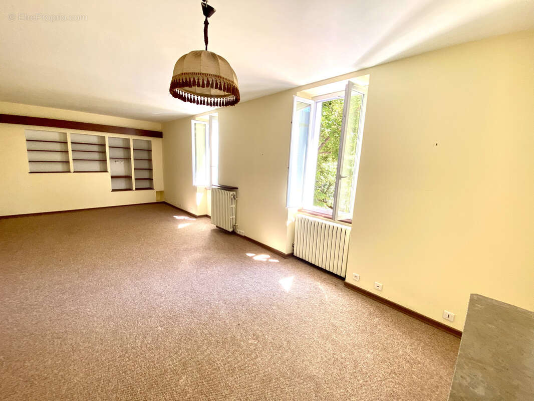 Maison à PIERRELATTE