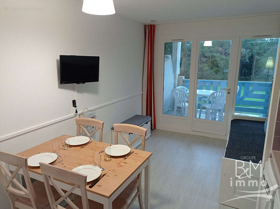 Appartement à MOLIETS-ET-MAA
