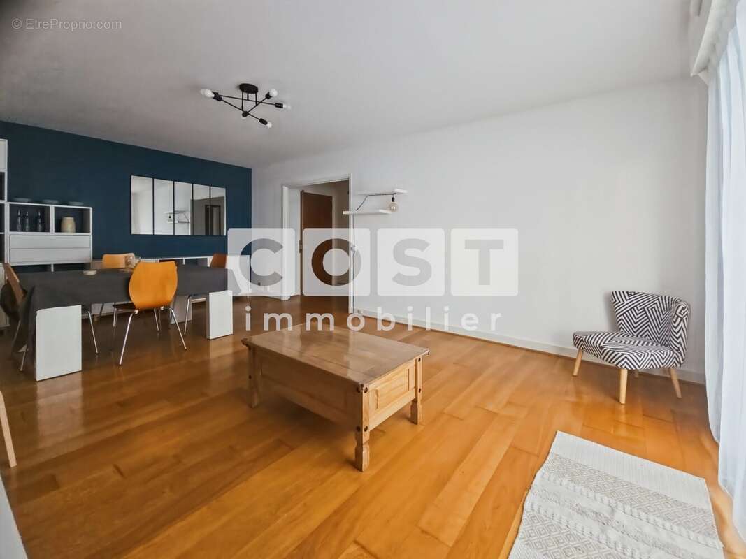 Appartement à BOIS-COLOMBES