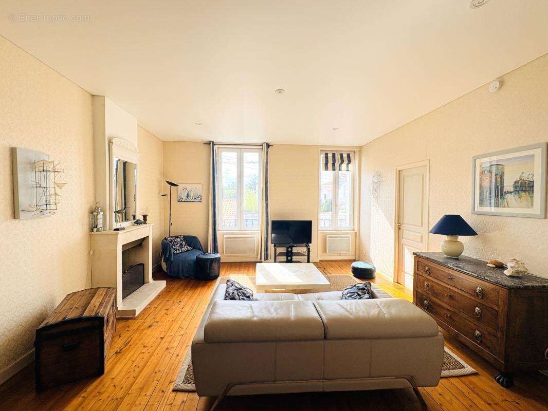 Appartement à LA ROCHELLE