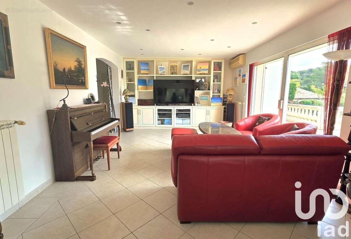 Photo 6 - Maison à SAINT-RAPHAEL