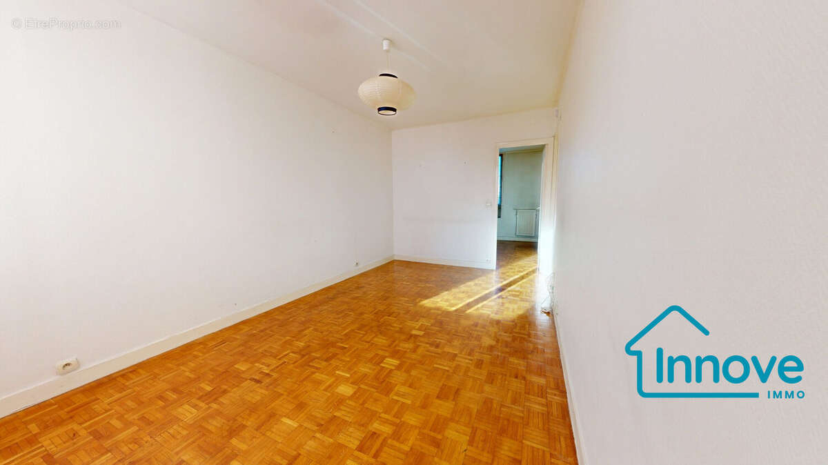 Appartement 38 m² à Versailles  - photo 2