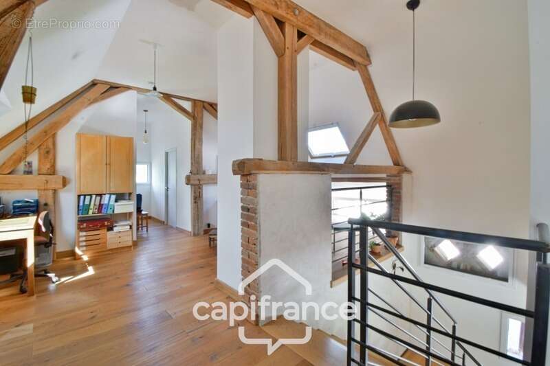 Propriété avec gîtes et chambres d’hôtes dans dépendances séparées et Maison bressane rénovée de 140 m² – Terrain 4374 m² –LOUHA - photo 53
