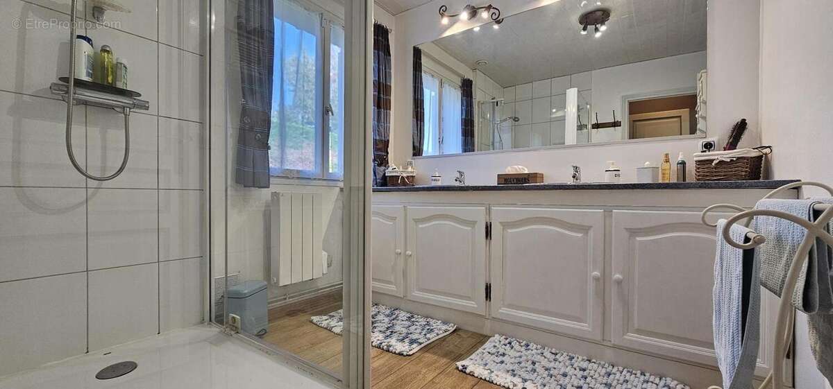 Maison à THUN-SAINT-MARTIN