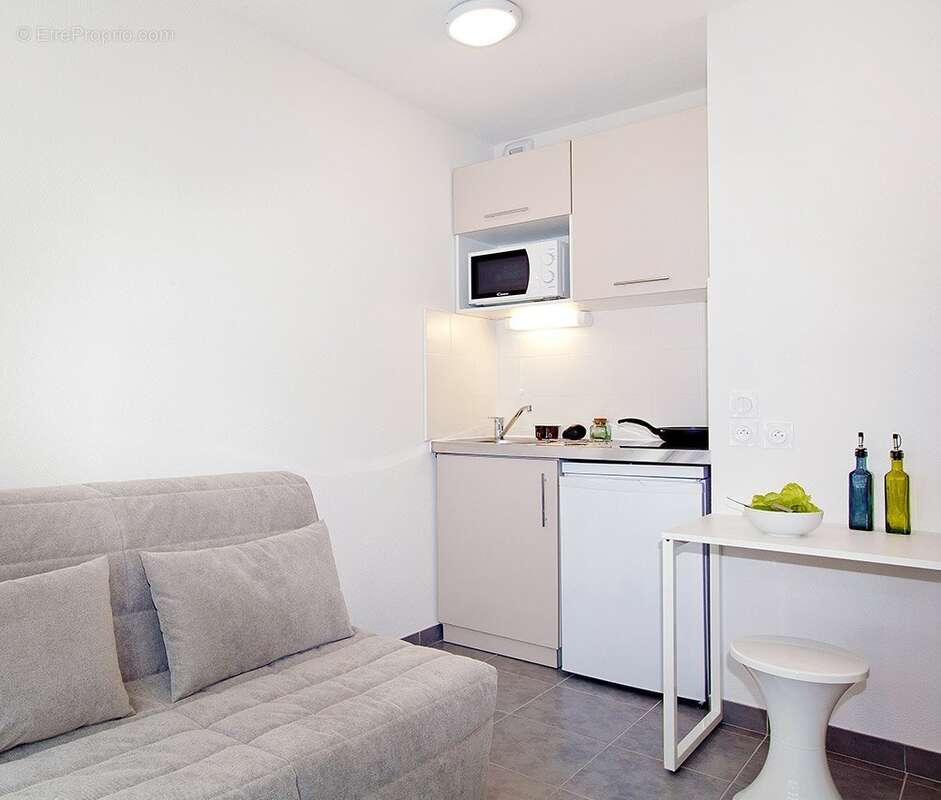 INVESTISSEMENT LOCATIF  Marseille 1er Arrondissement  Résidence Étudiante Les Estudines Marseille Flammarion - 4,96% de rentab - photo 4
