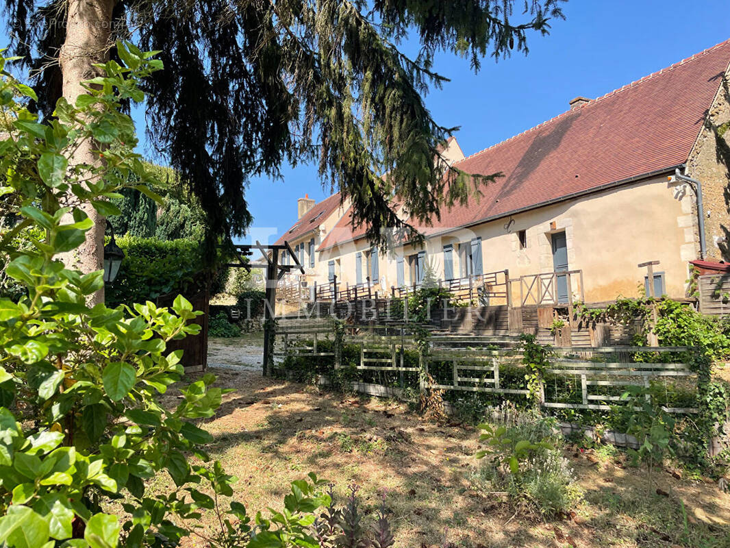 Maison à SAINT-MARTIN-DU-VIEUX-BELLEME