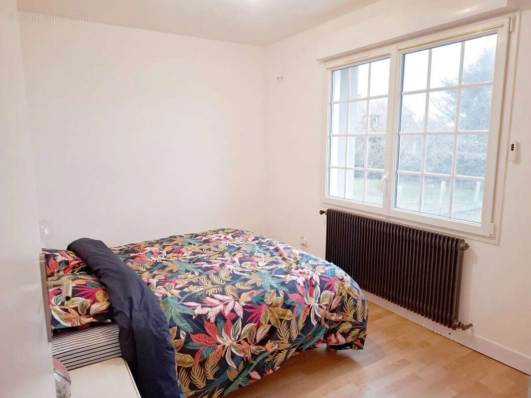 Maison à GRANDVILLIERS