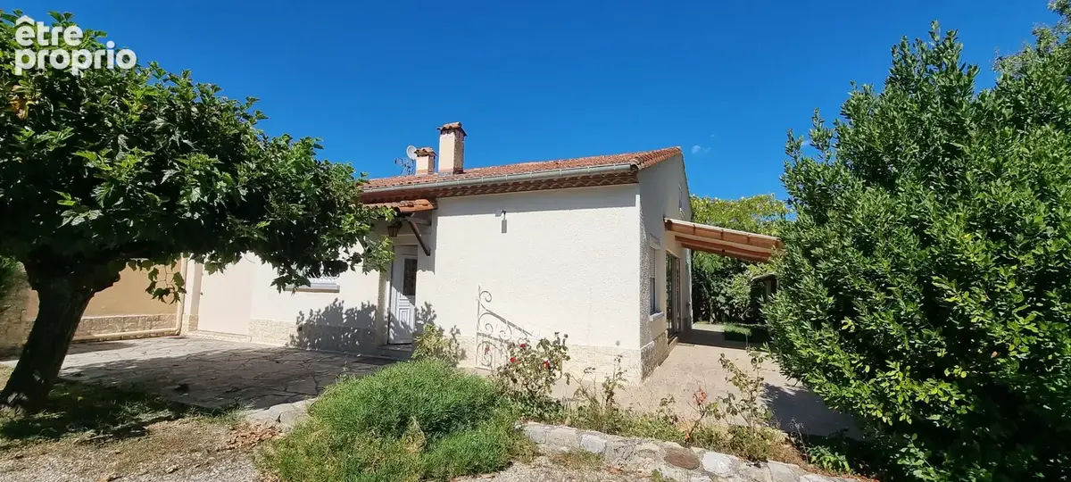 Photo Maison à Laroque au prix de 275 000€