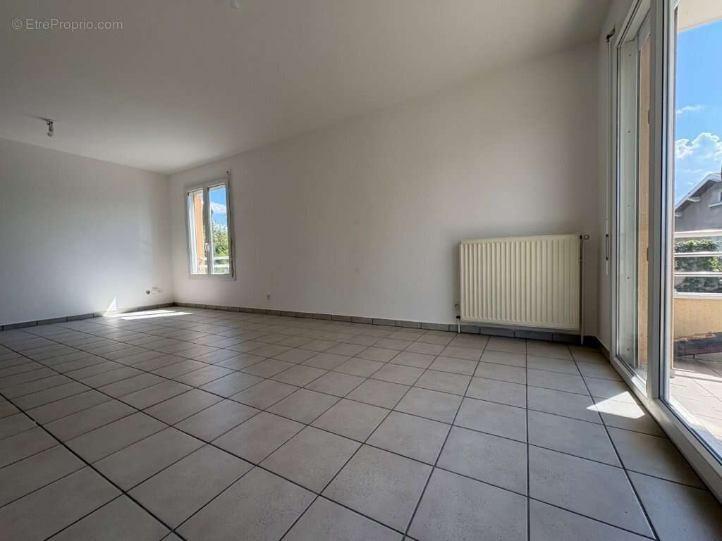 Andrézieux-Bouthéon - Appartement T3 - photo 4