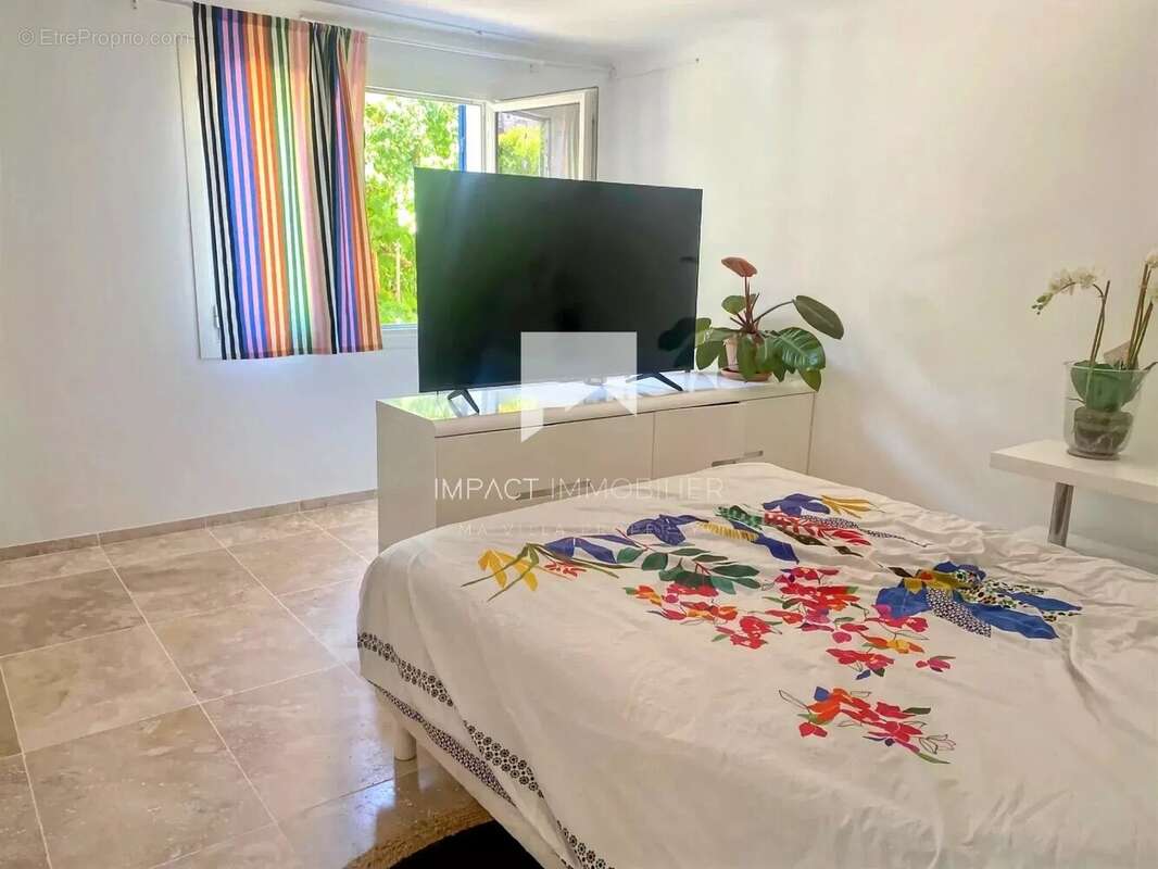 Maison 6 pièces - Hyères - photo 11