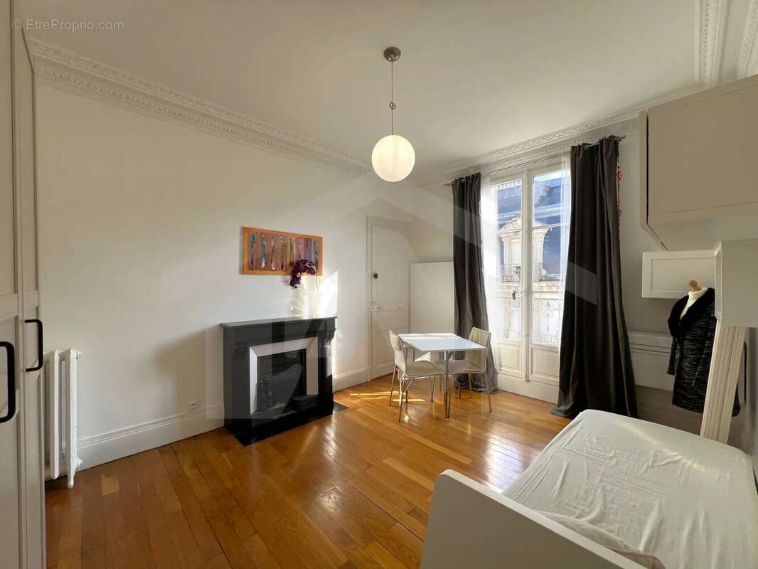 Appartement de caractère   113,76 m2   dernier étage   greno - photo 12