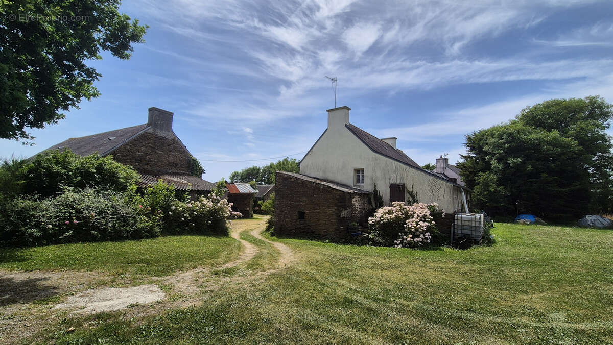 Maison à CLOHARS-CARNOET