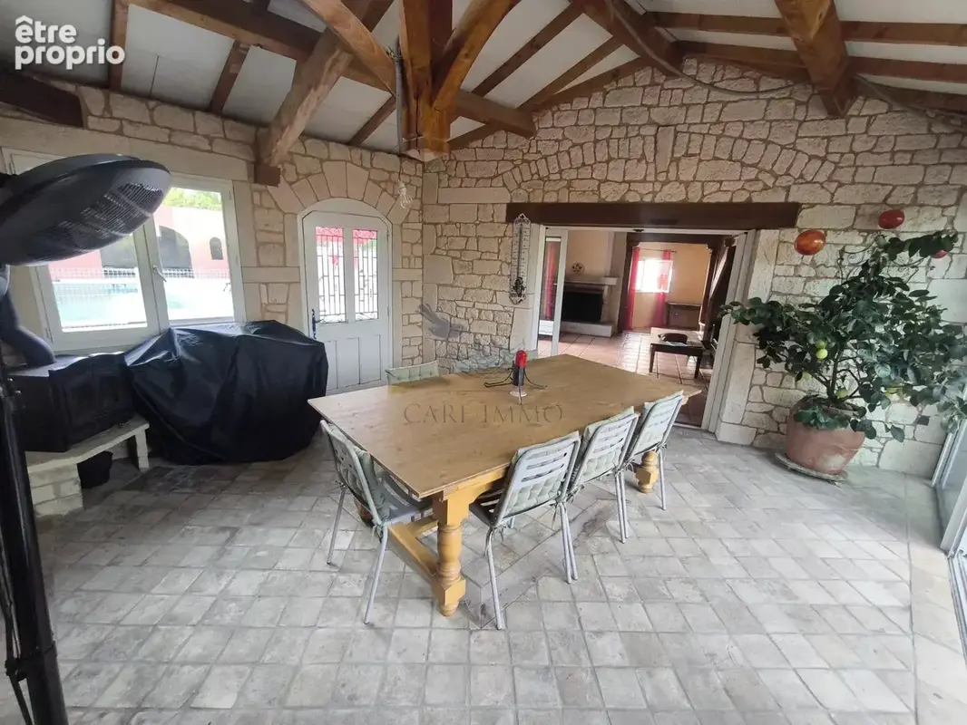 Maison 177 m² terrain 1140 m² avec piscine - photo 2