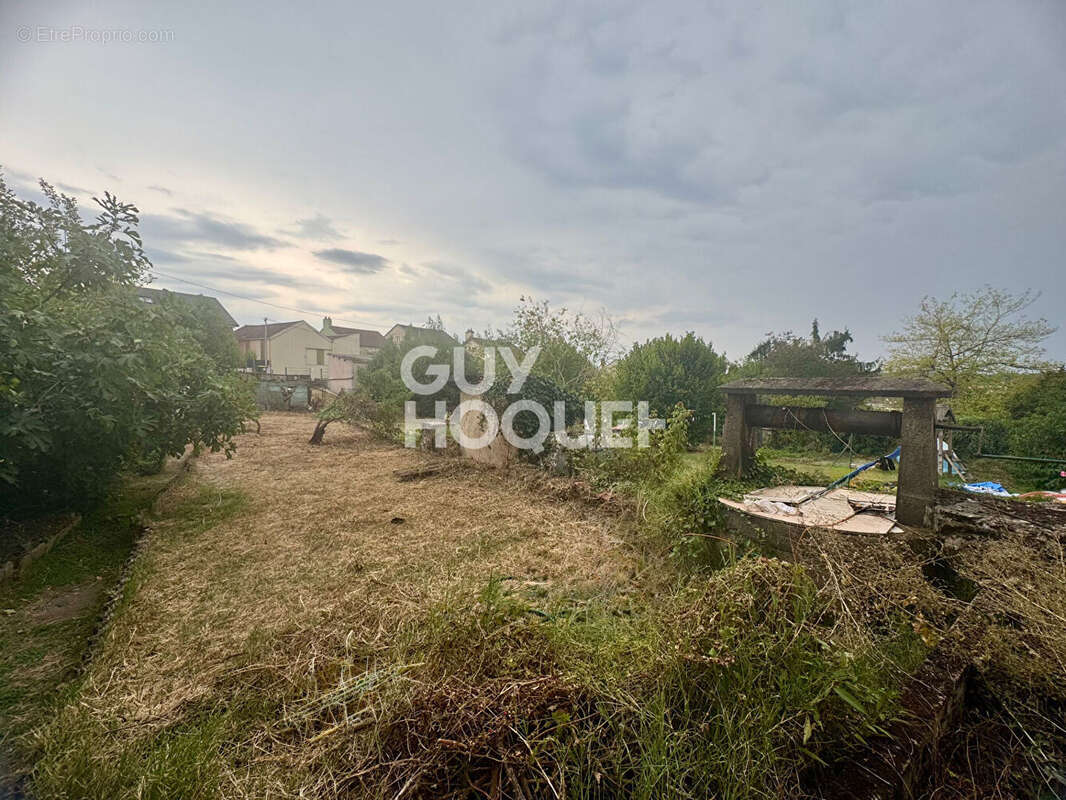 Maison à LE CREUSOT