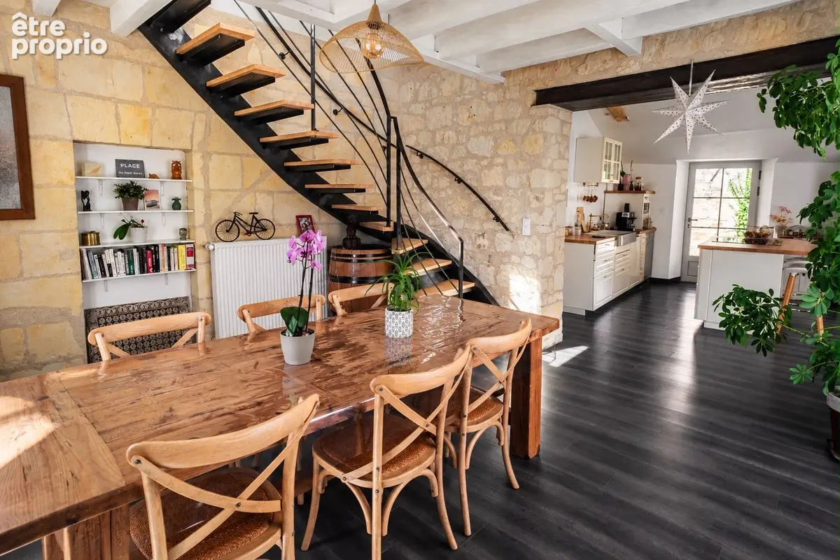 BRISSAC LOIRE AUBANCE - Maison 5 pièces - 109 m² - 880 m² terrain - dépendances - photo 8