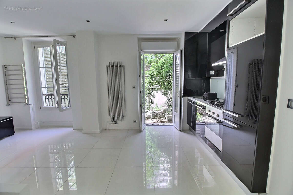 Appartement à PUTEAUX