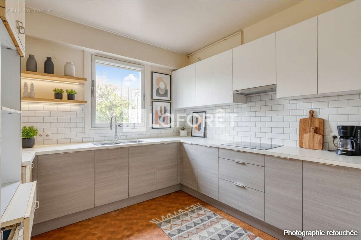 Appartement à PARIS-15E