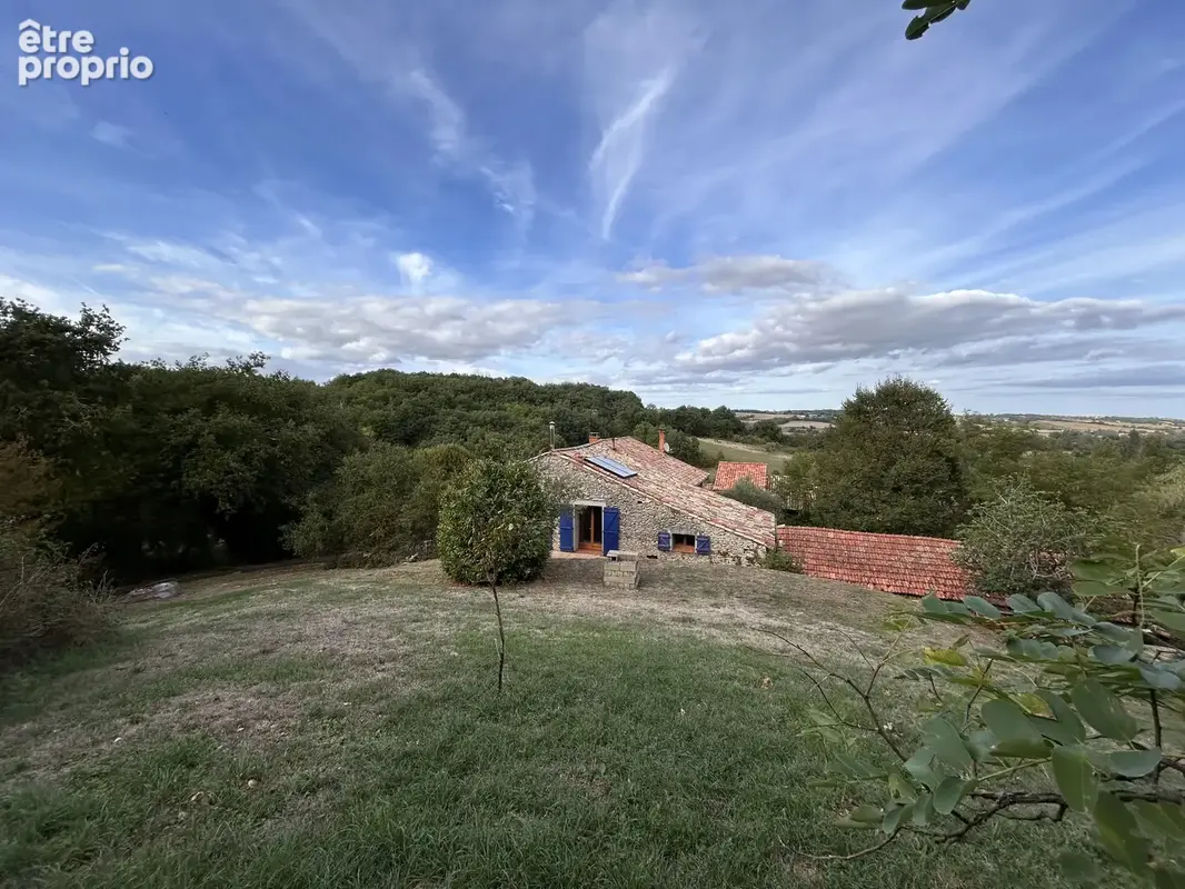 5' Aurignac, ferme rénovée sur 6859m² de terrain - photo 2