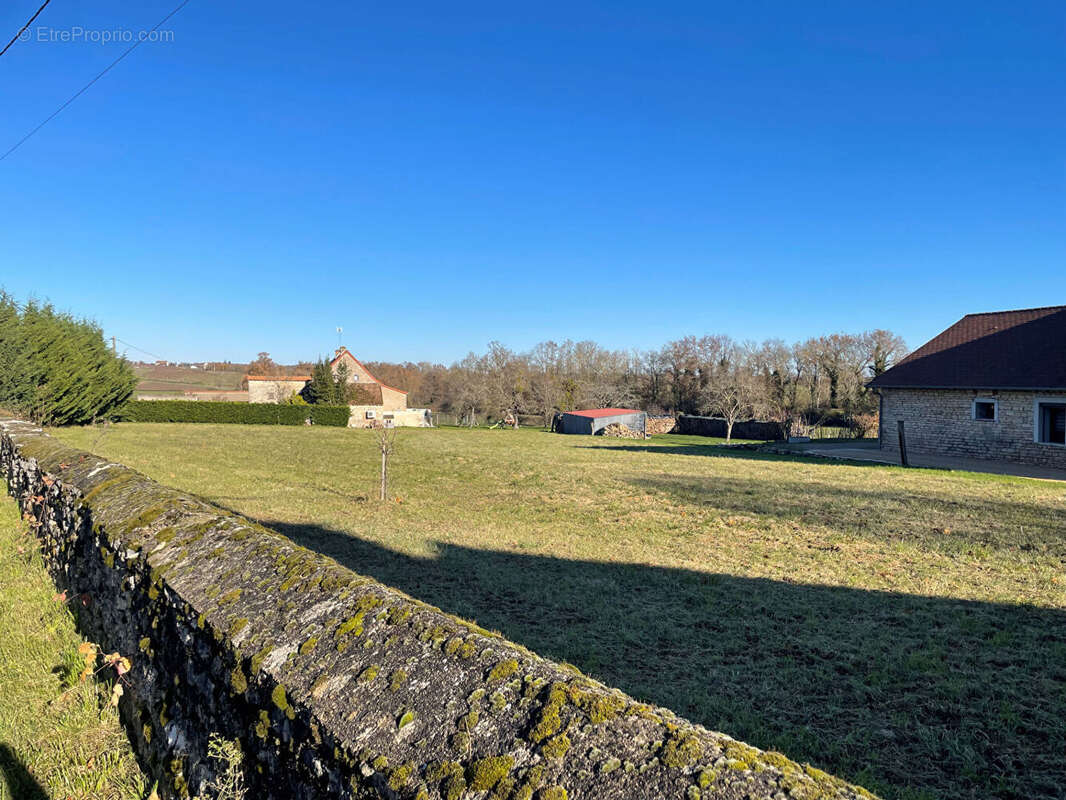 Terrain à SAINT-BOIL