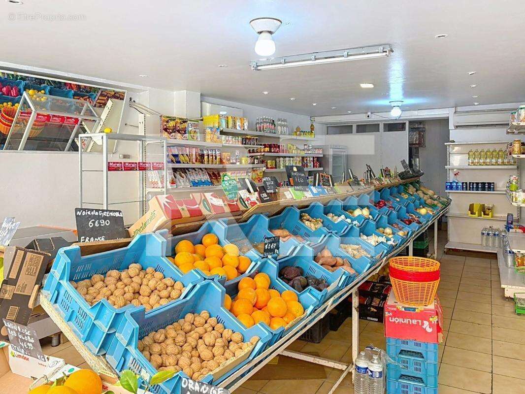 Commerce à LUNEL