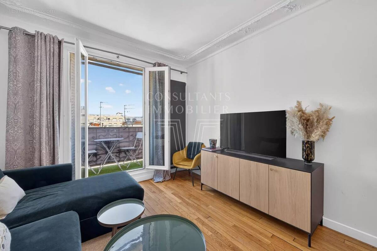 Appartement à LEVALLOIS-PERRET