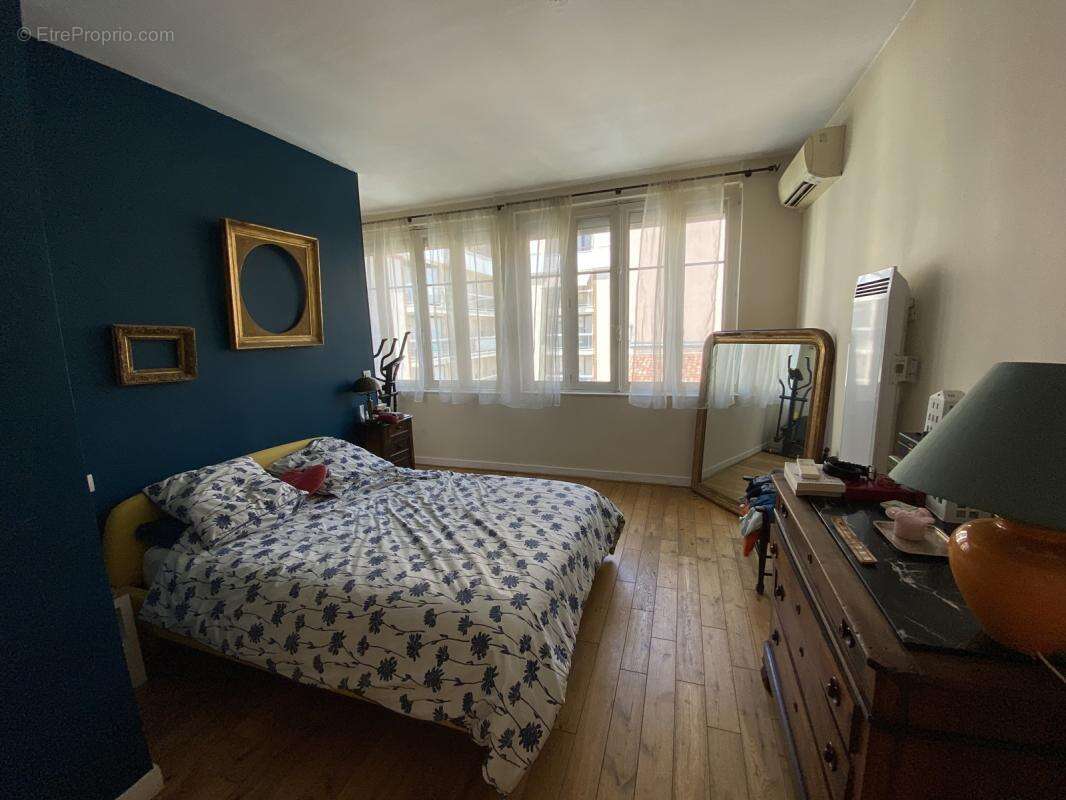 Appartement Maison T5 avec Terrasse Quartier des Chalets - photo 10