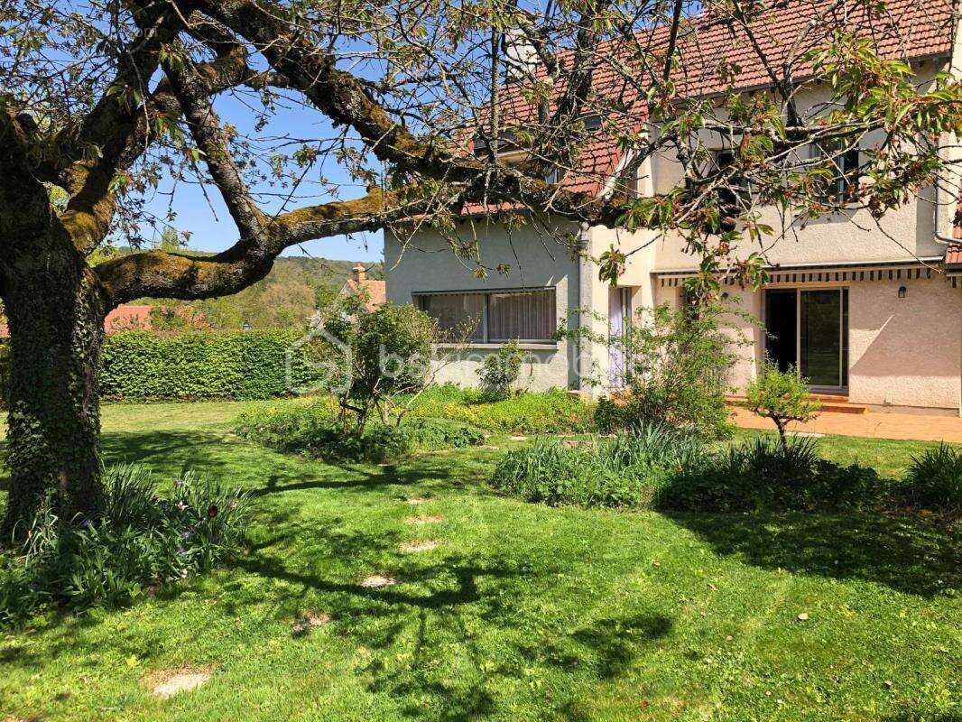 Maison à JANVILLE-SUR-JUINE