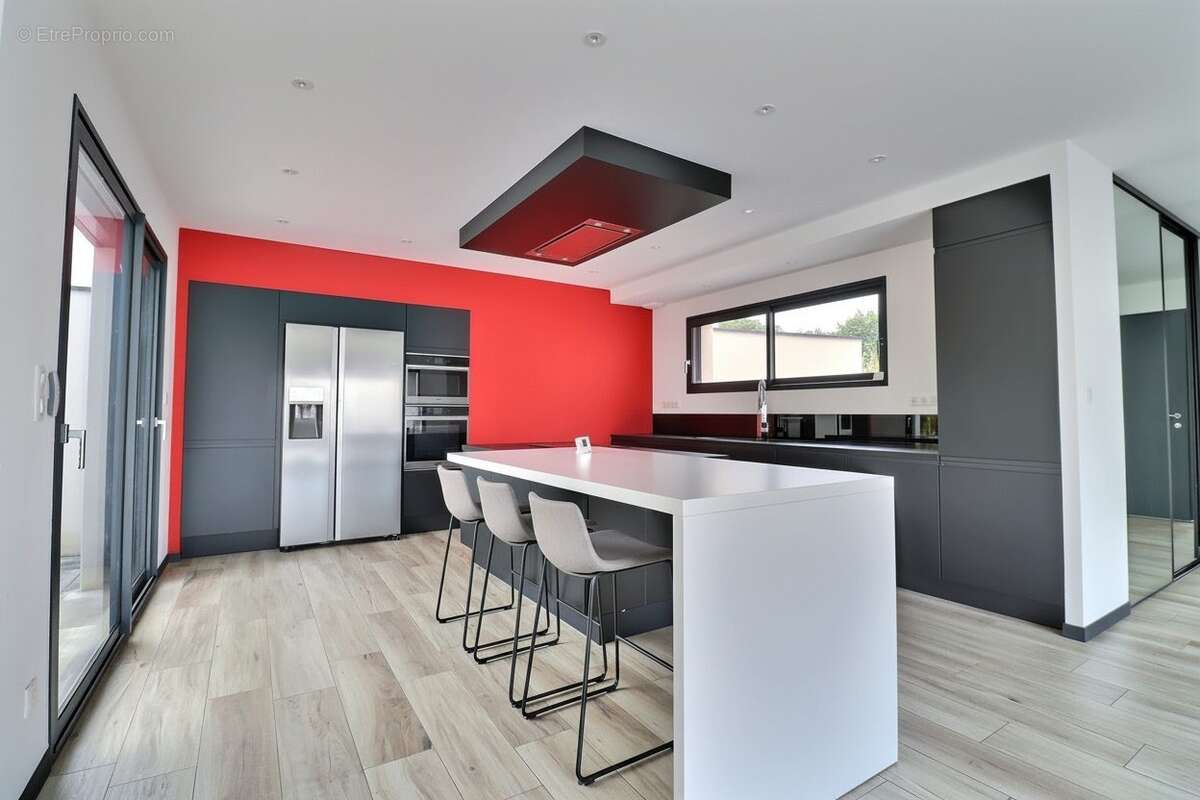 Maison à PONT-DU-CHATEAU