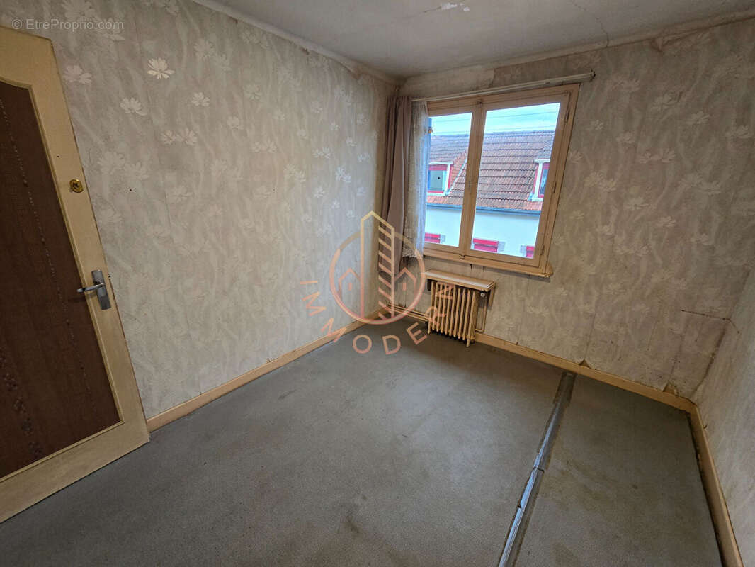 Maison à MARLES-LES-MINES