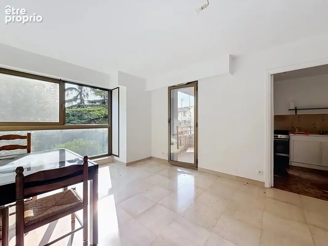 Nice-cessole f1 balcon parking - photo 2