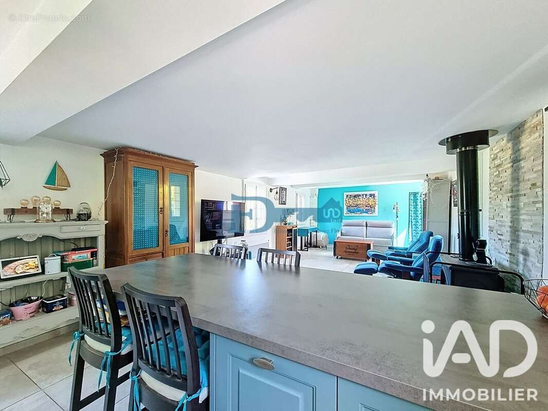 Maison 74 m² à Avesnes-En-Val  - photo 6