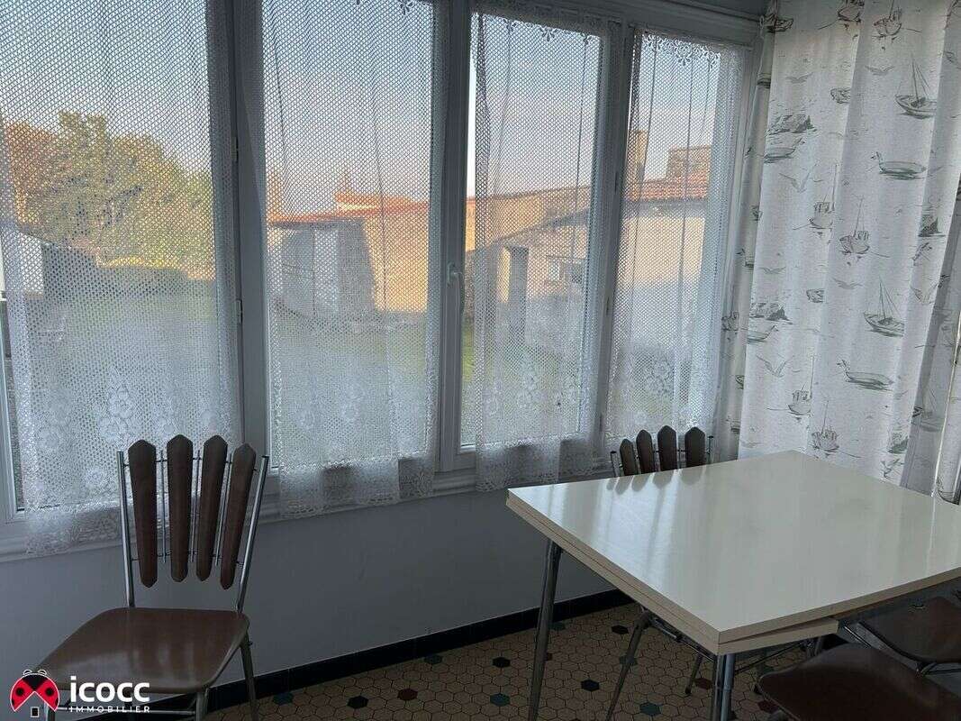 Maison 131 m² à L'aiguillon-Sur-Mer  - photo 4