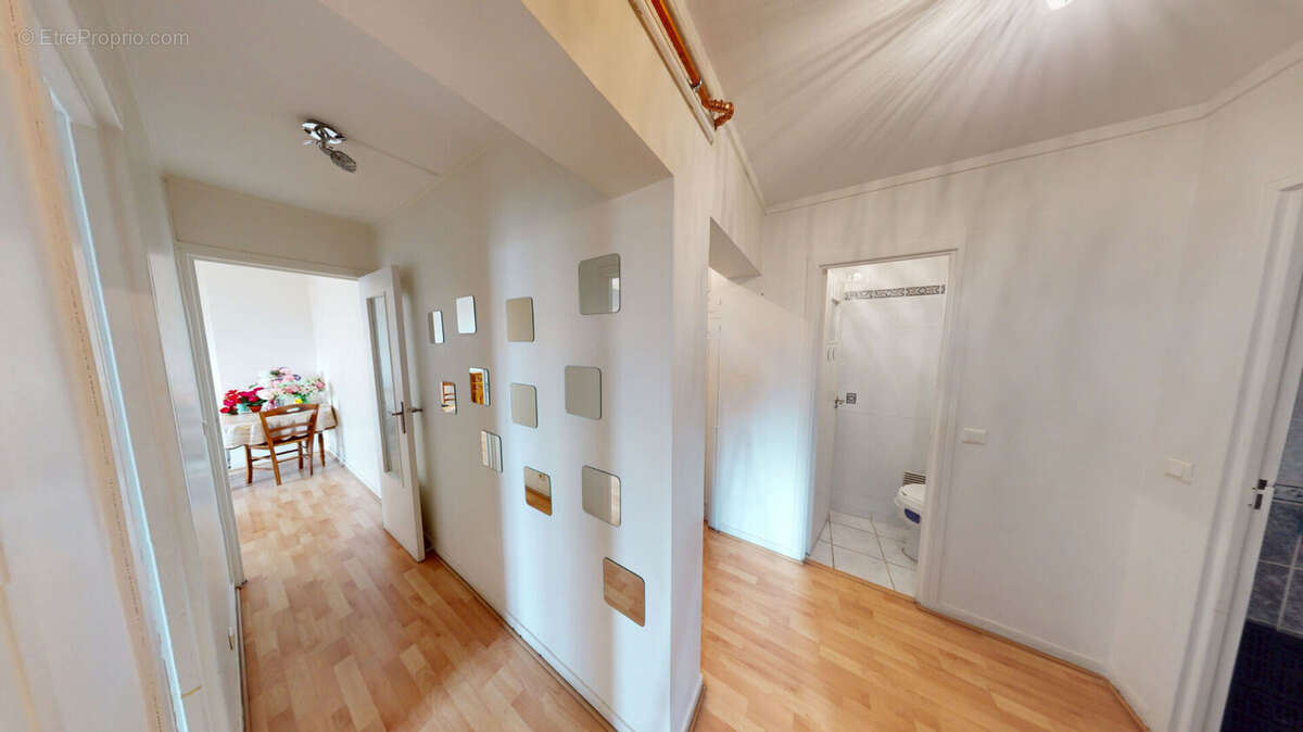 Appartement à IVRY-SUR-SEINE