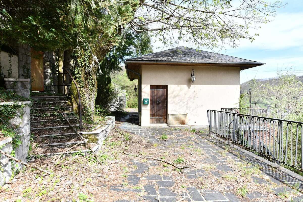 Maison à SAINT-MARTIN-VALMEROUX