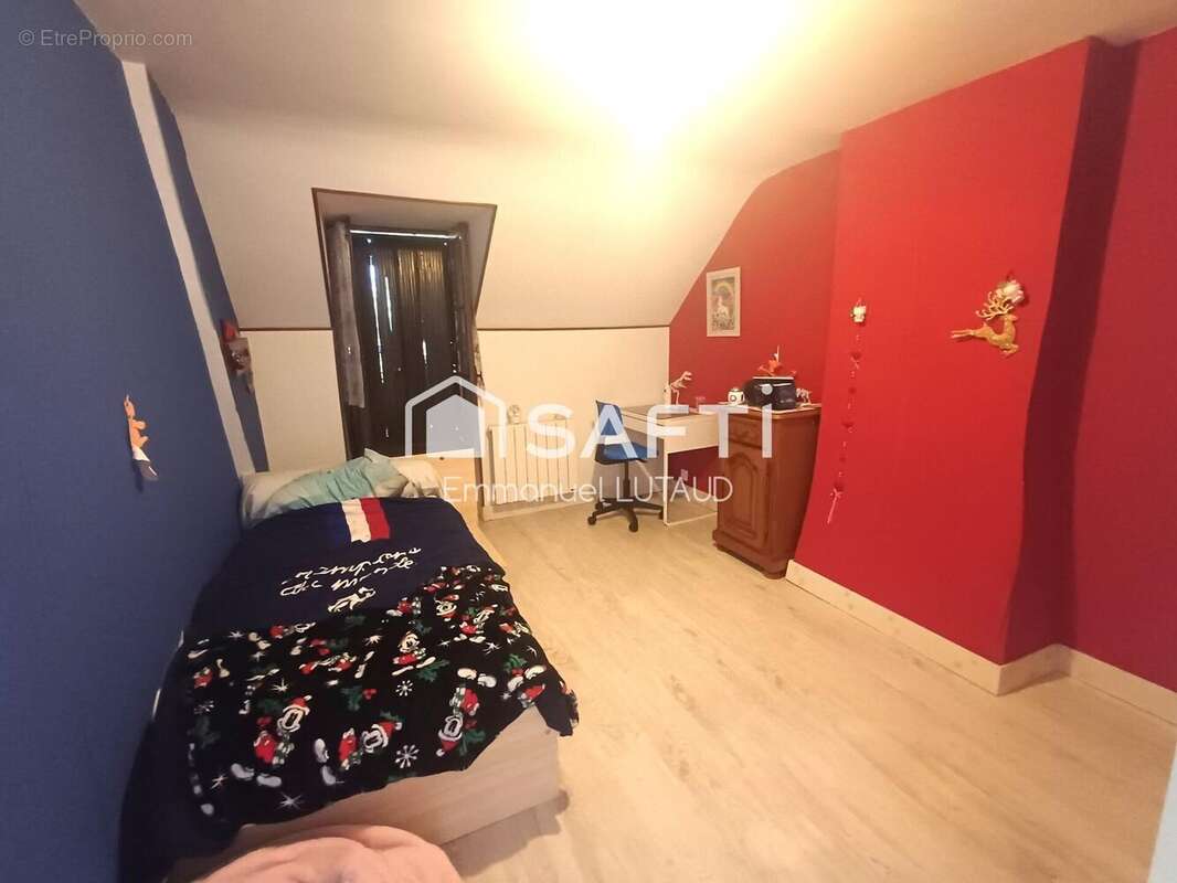 Maison 142 m² à Cloyes-Sur-Le-Loir  - photo 4