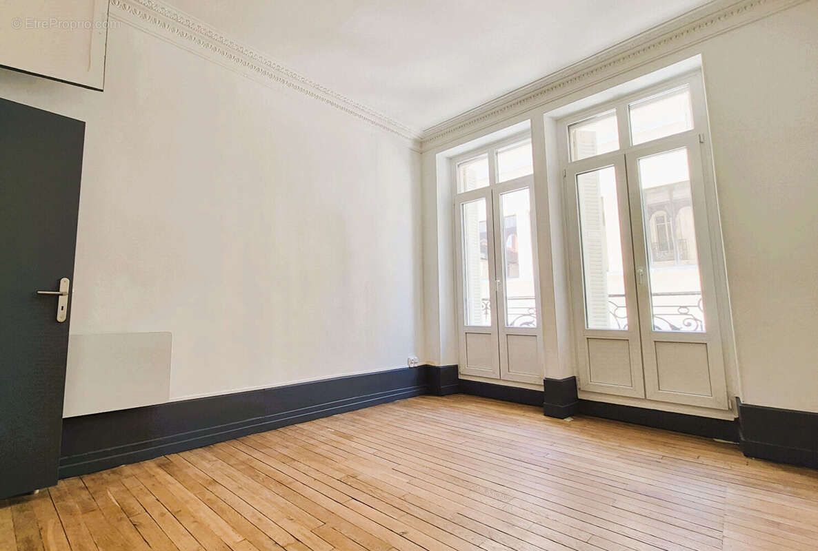 Appartement Dijon 5 pièces - CENTRE VILLE - photo 7
