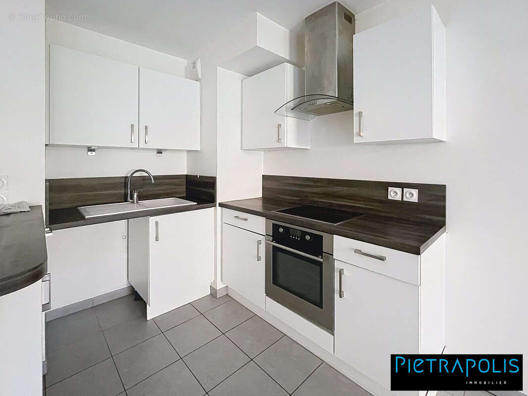 Appartement à MORANCE