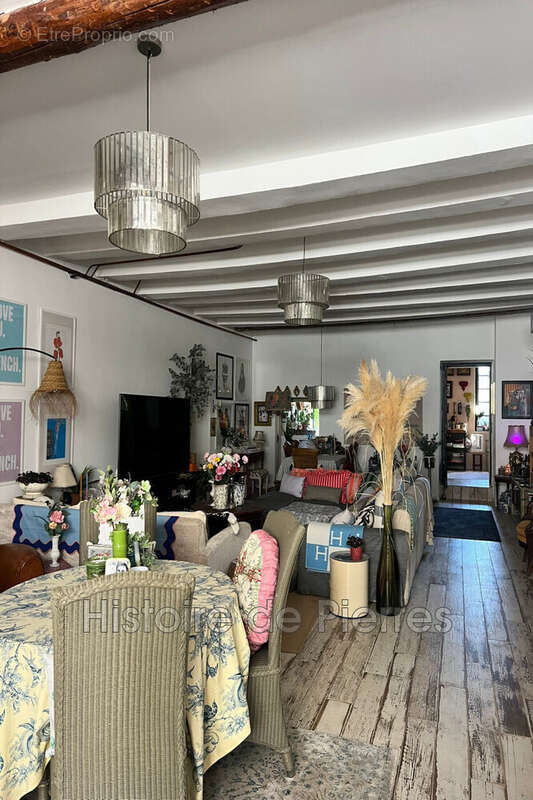 Maison à LA GARDE-FREINET