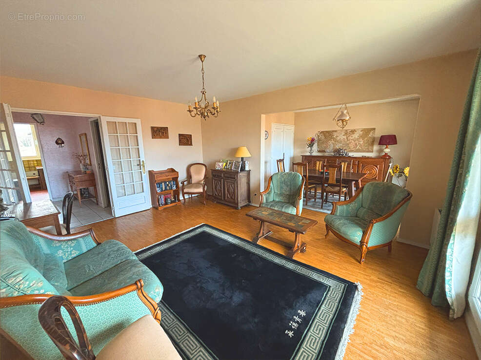 Appartement à BOURG-LES-VALENCE