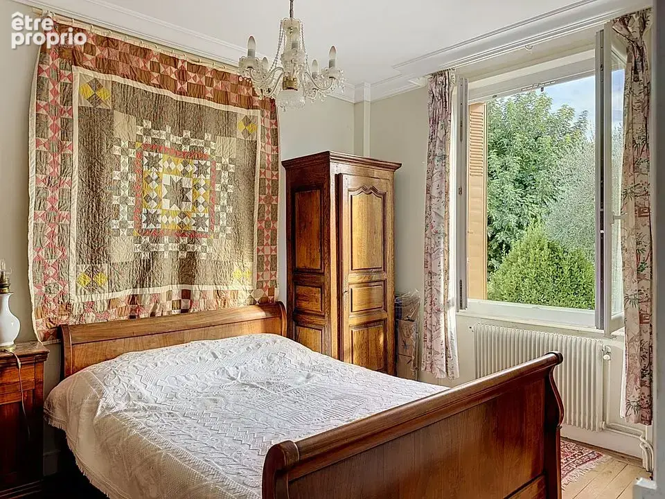 Une maison proche Voie Verte et métro Cuire - photo 12
